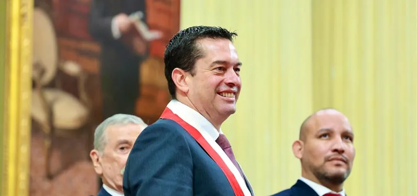Miguel Torres: conoce el perfil del nuevo presidente del Senado