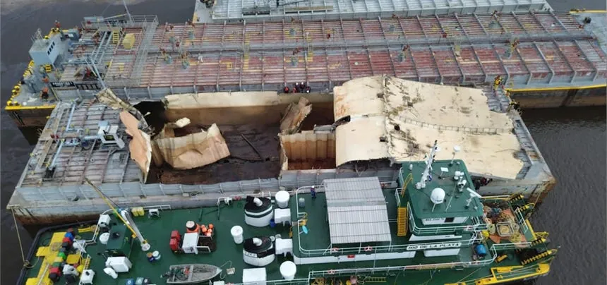 Paraguay: al menos cinco muertos por la explosión de una barcaza cisterna