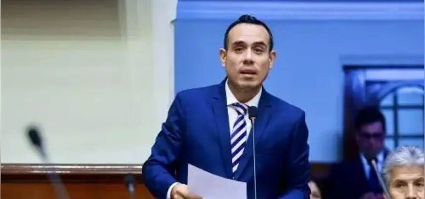 Bancada de Somos Perú solicitó al Congreso no otorgar medalla de Gran Cruz a José Jerí