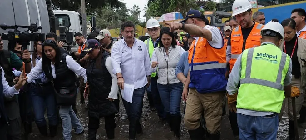Gobierno anuncia reestructuración de Sedapal tras inundaciones en Lima Sur