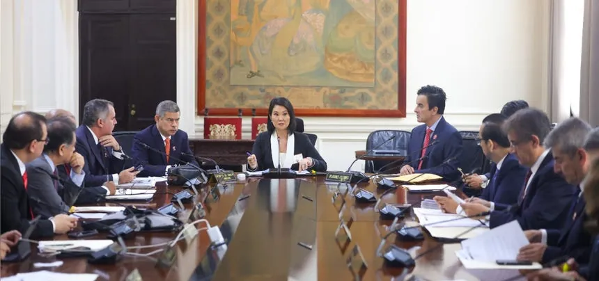 Ejecutivo revisó decreto supremo para pedir facultades legislativas en la primera sesión del Consejo de Ministros