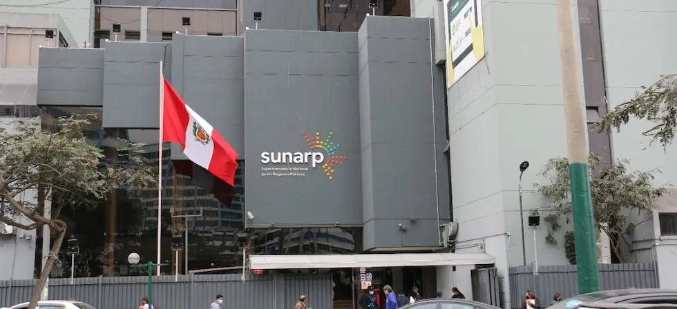 Gobierno oficializa nombramiento de nueva titular de la Sunarp