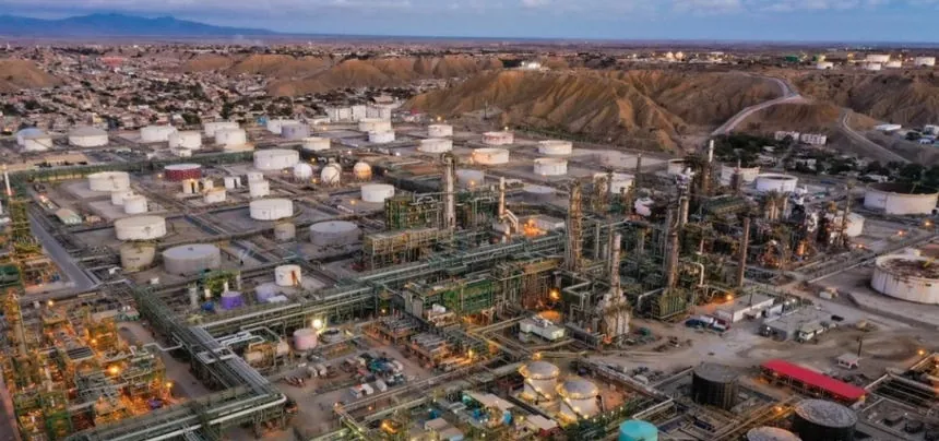 Moody's advierte que apoyo estatal de hasta US$2.000 millones para Petroperú no se concreta y sigue sin ruta clara de ejecución