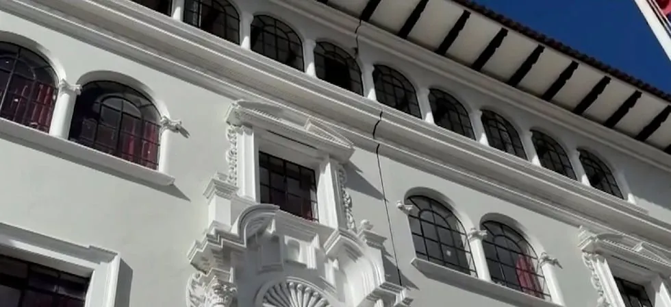 Fachada del Poder Judicial de Cusco presenta rajadura tras terremoto de 7.2 en Ayacucho