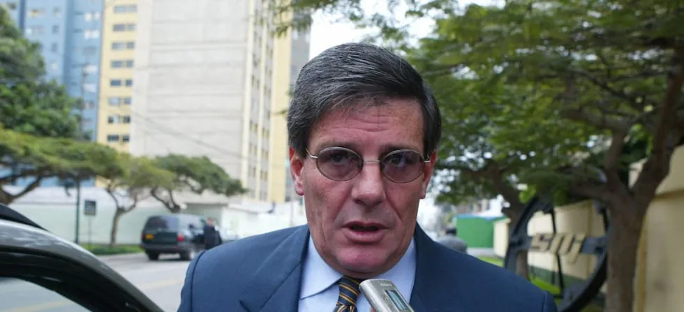 Rafael Rey Rey jura como ministro de Transportes y Comunicaciones del Gobierno de Keiko Fujimori