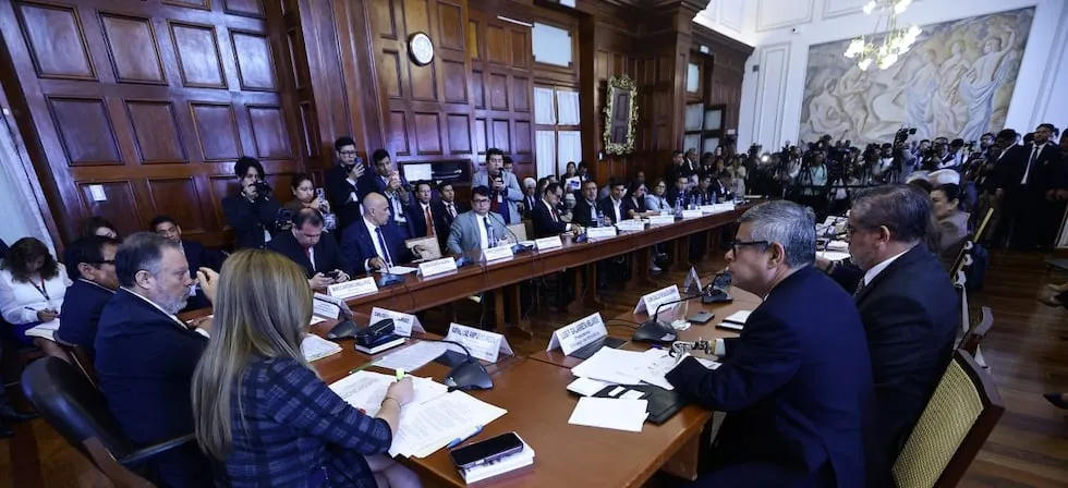 Facultades legislativas: Senado retomará debate este sábado 10 tras suspensión de sesión