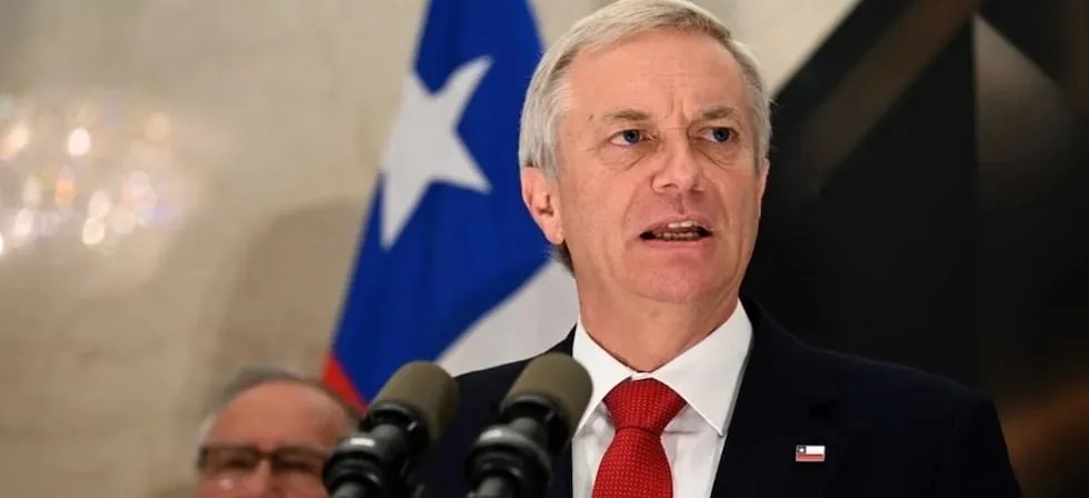 Chile: Senado aprueba por estrecho margen megarreforma tributaria de Kast y pasa a último trámite