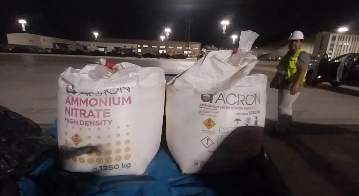Incautan 2,5 toneladas de material asociado a la fabricación clandestina de explosivos en megapuerto de Chancay