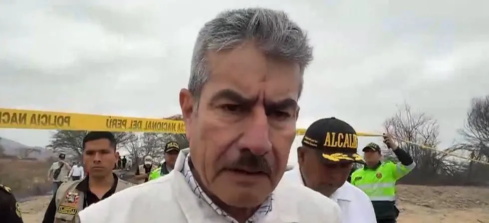Ministro Valencia sobre la tragedia en Nasca: “Los expertos evalúan la trayectoria y la evidencia mecánica de la nave”