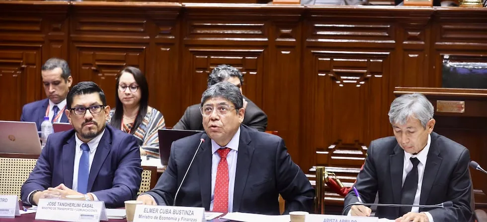 MEF prevé que la economía crezca entre 2,5% y 3% en los meses que quedan este año