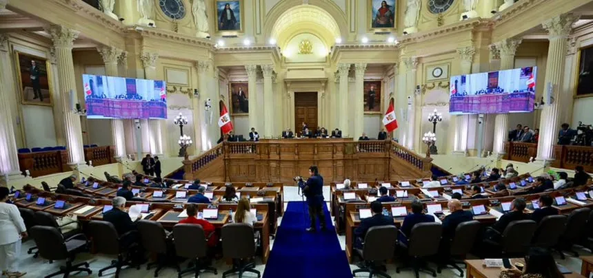 Pleno del Senado verá este miércoles el pedido de delegación de facultades legislativas al Ejecutivo