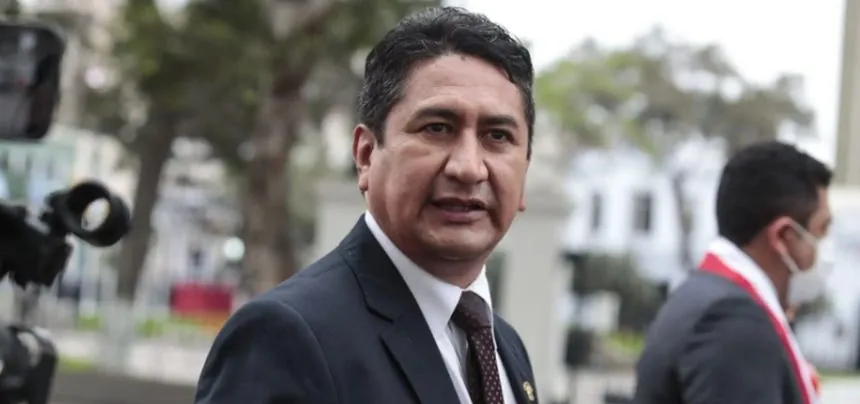 Poder Judicial declara "inejecutable" fallo del Tribunal Constitucional que anuló la prisión preventiva de Vladimir Cerrón
