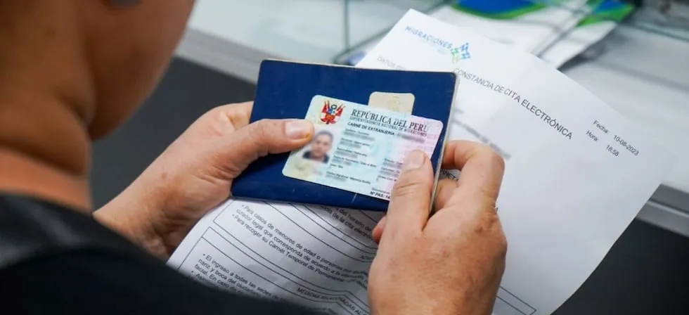 Proyecto de ley plantea que el carné universitario tenga vigencia de dos años y validez los domingos y feriados