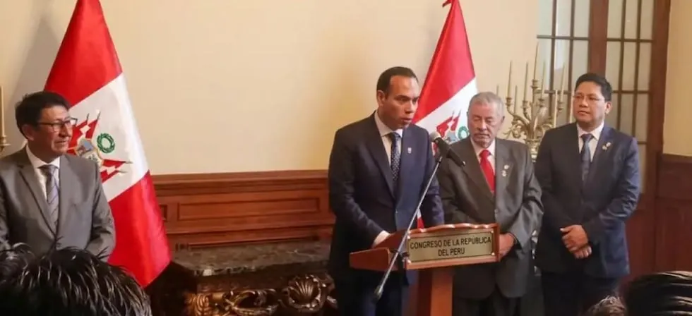 Congreso condecora a José Jerí en reserva con la Medalla Gran Cruz: las razones