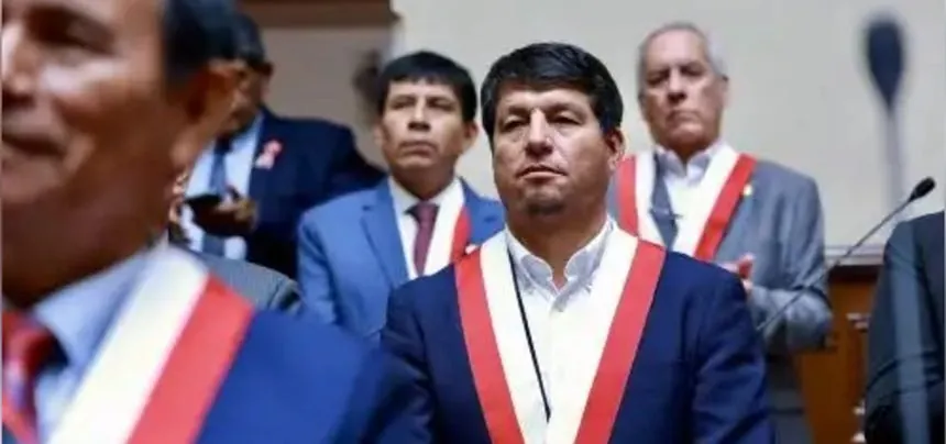 Cómisión de Ética de Diputados aprueba informe que recomienda suspender 120 días a Julián Pérez Mallqui