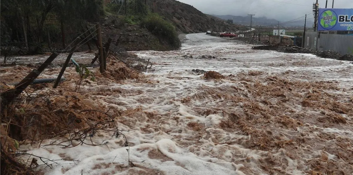 Fuerte temporal afecta Chile: pronósticos de lluvias, cifra de fallecidos y dónde rige el estado de catástrofe