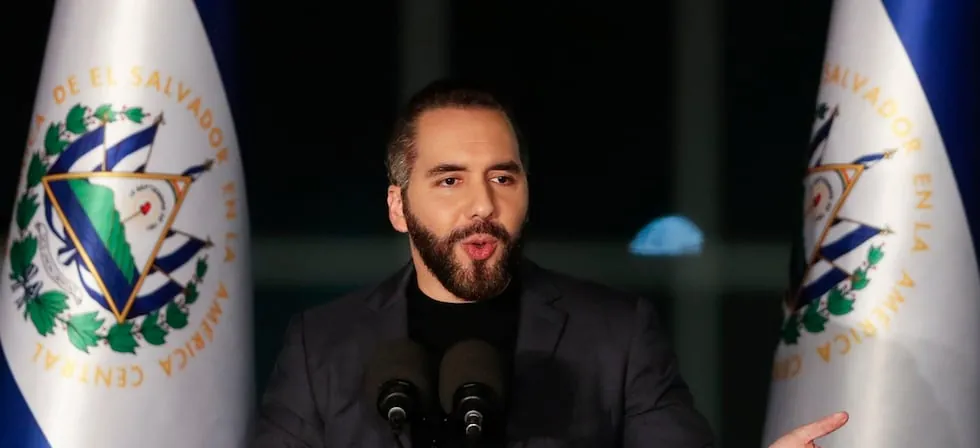 “Dictador cool” Bukele buscará tercer mandato en El Salvador sin rivales a la vista