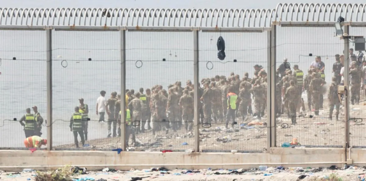 Marruecos reconoce 40 000 entradas de migrantes a Ceuta y 11 muertos en su territorio