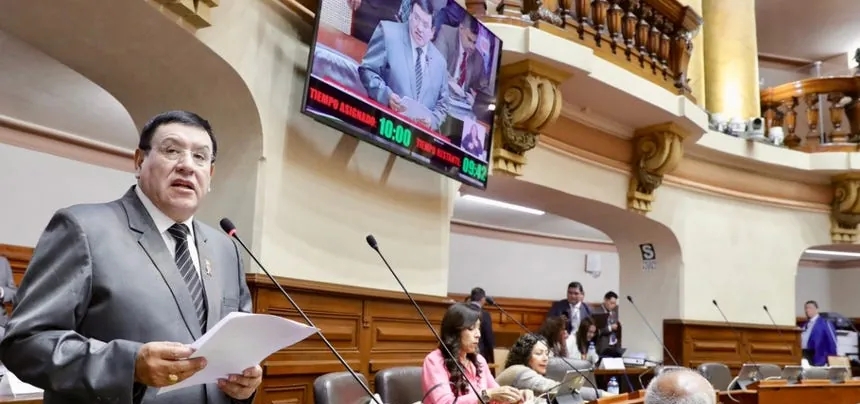 Congreso vuelve a suspender debate del crédito suplementario que definiría fondos para gratificación CAS, becas y obras públicas