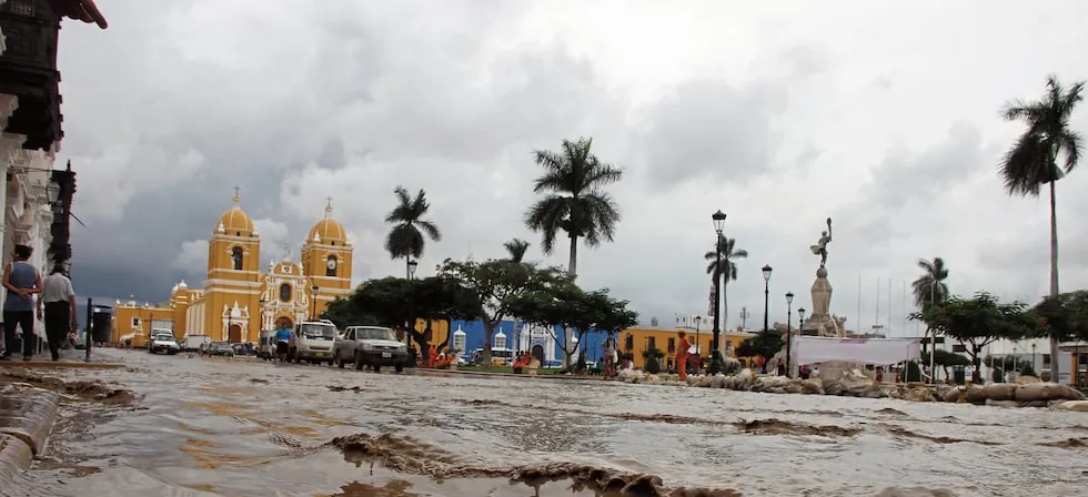 El Niño pone en riesgo más de 100 infraestructuras de agua potable en el norte, alerta Sunass