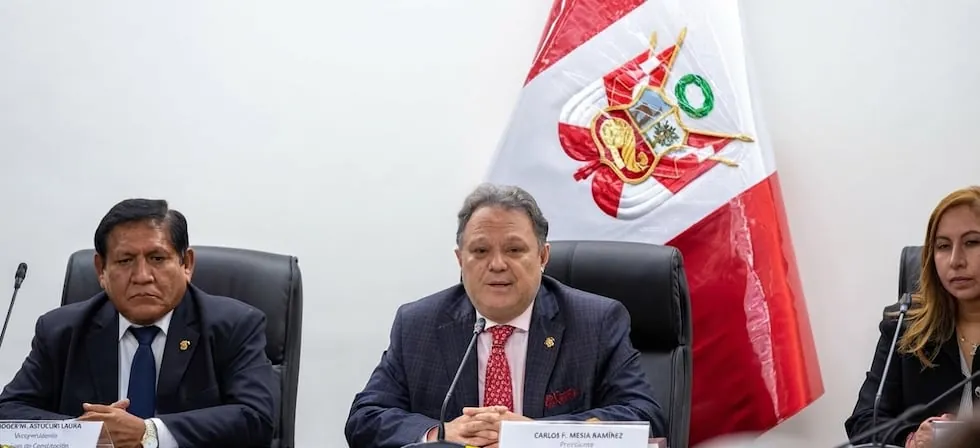 Comisión de Constitución del Senado evaluará este viernes dictamen de facultades legislativas