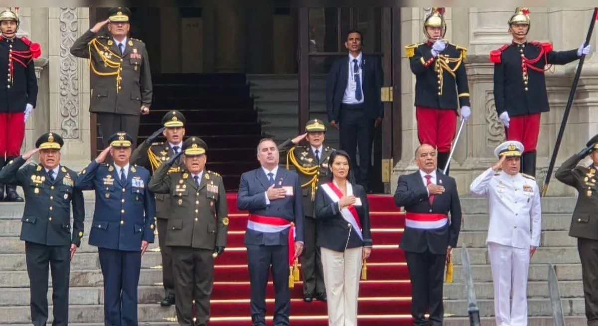 Keiko Fujimori es reconocida como jefa suprema de las Fuerzas Armadas y la PNP